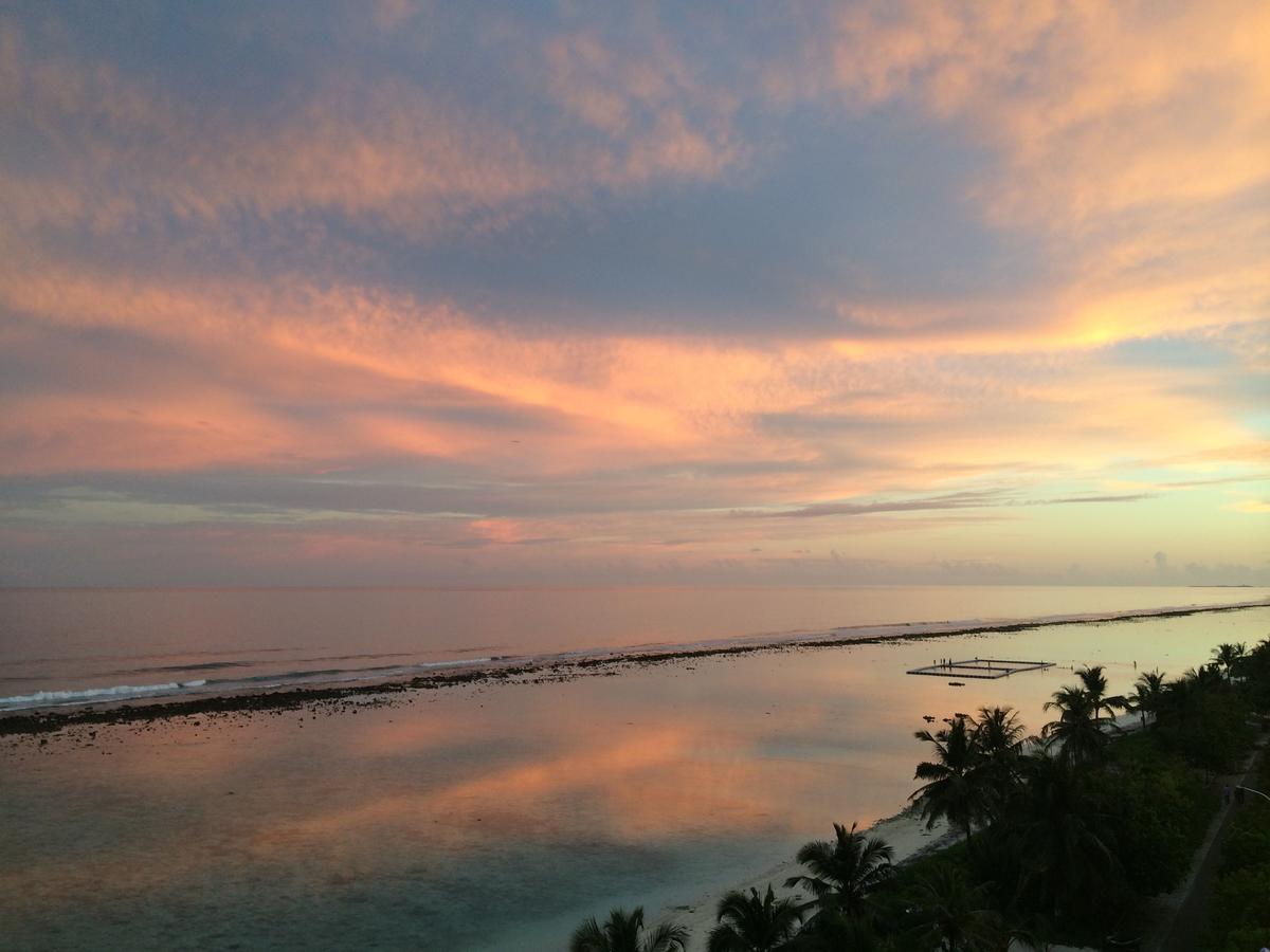 Island Beach House Hulhumale Exterior photo